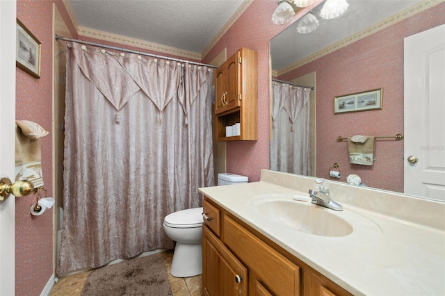 5846 Greenbriar Ct, Zephyrhills, FL 33542 - bathroom featuring a textured ceiling, vanity, crown molding, wallpapered walls, and a shower with shower curtain