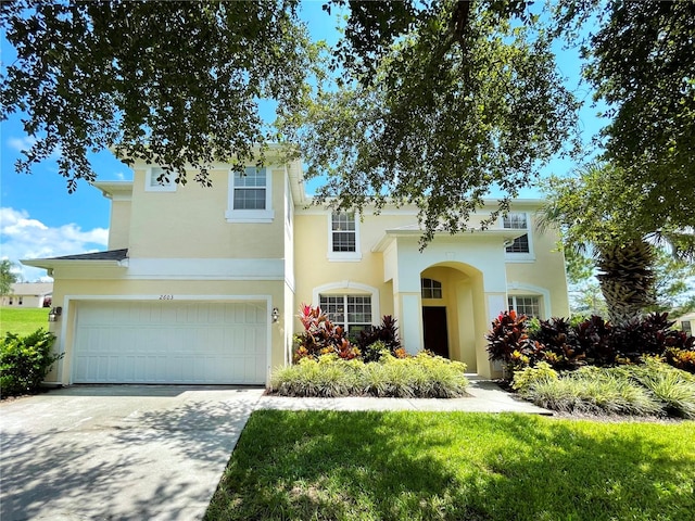 view of front facade with a garage