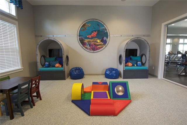 playroom with carpet