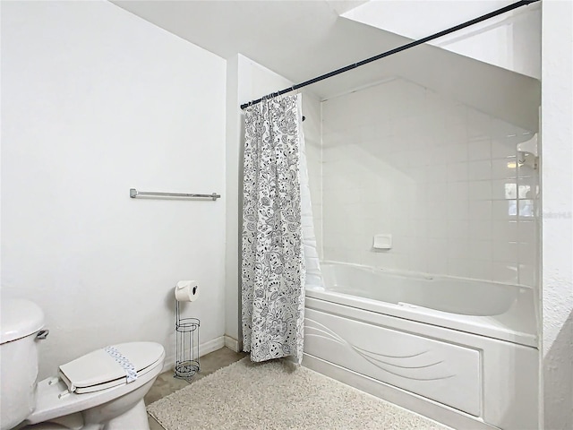 bathroom featuring toilet and shower / bathtub combination with curtain