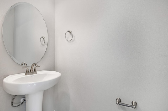 bathroom with sink