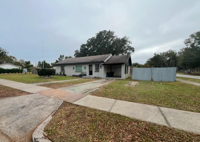 view of front of house with a front yard