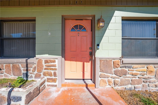 view of property entrance