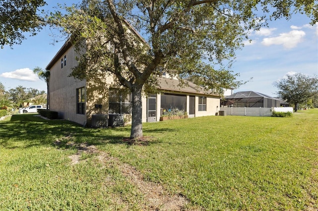 exterior space featuring a lawn