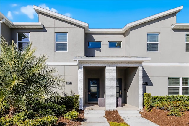 view of townhome / multi-family property