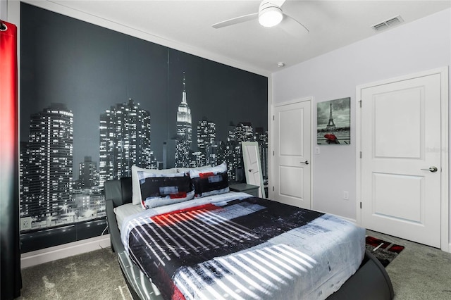 bedroom with carpet and ceiling fan