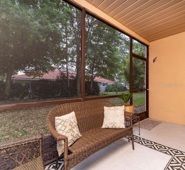 view of sunroom / solarium