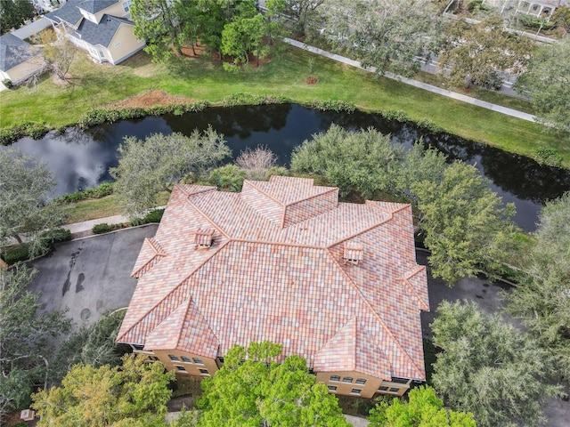 bird's eye view featuring a water view