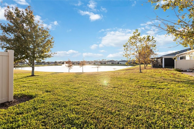 view of yard featuring a water view