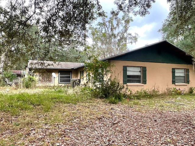 200 Washington St, Interlachen FL, 32148, 2 bedrooms, 1 bath house for sale