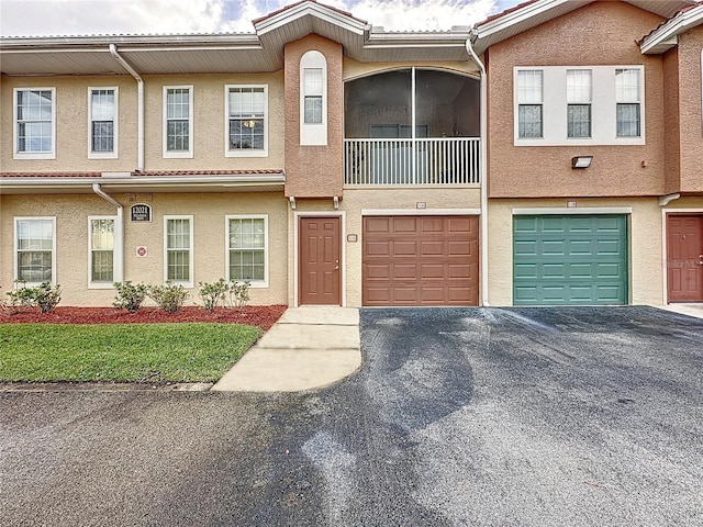 view of townhome / multi-family property