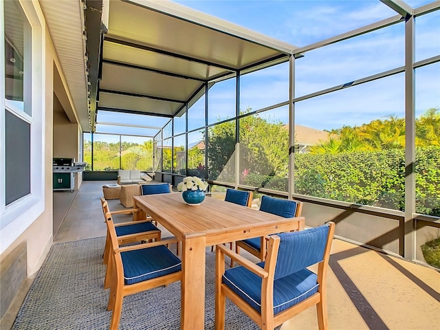 view of sunroom / solarium