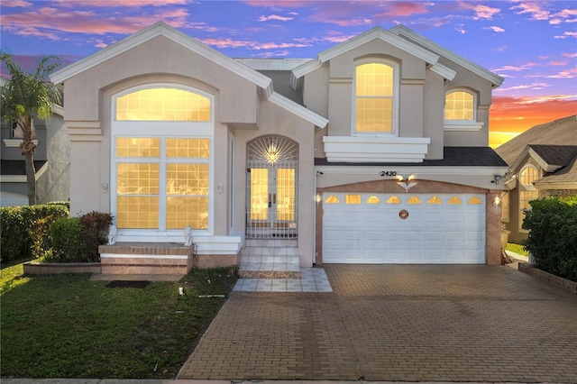 view of front facade featuring a garage