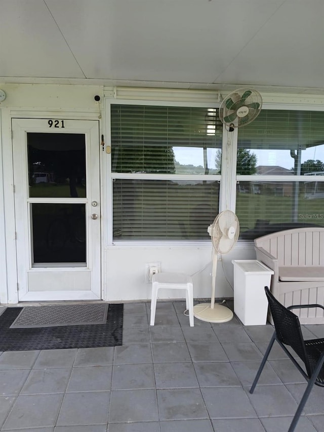 921 Club Cir, Lakeshore, FL 33854 - photo 27