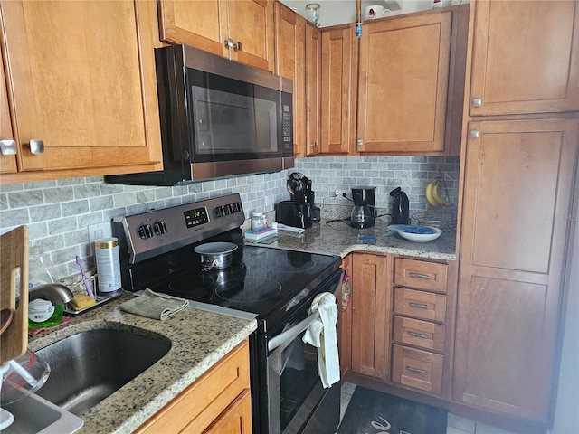 921 Club Cir, Lakeshore, FL 33854 - photo 57
