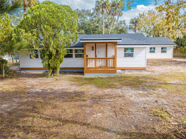 view of front of house featuring covered porch