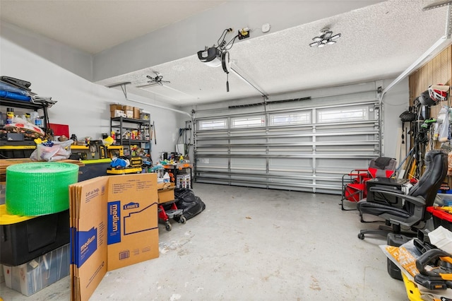 garage featuring ceiling fan