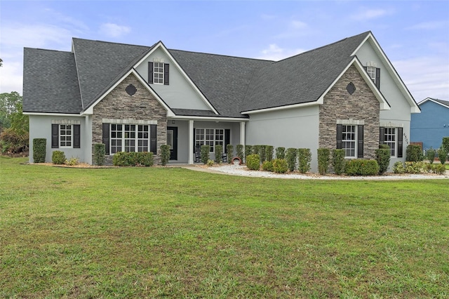 view of front of house featuring a front yard