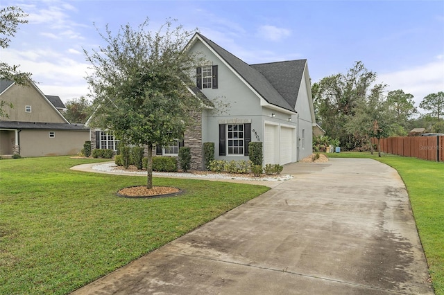 view of front of home featuring a front lawn