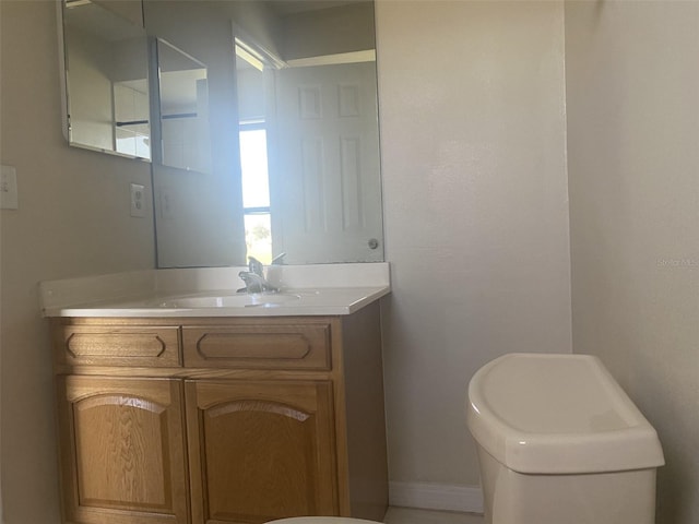 34 Pine Island Cir, Kissimmee, FL 34743 - half bath with vanity and toilet