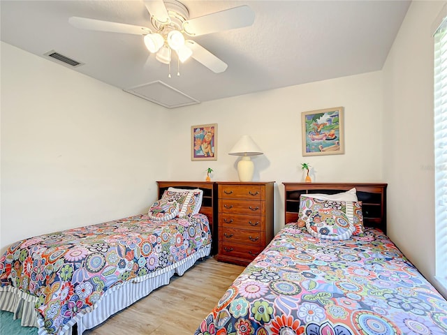 1281 N Timucuan Trl, Inverness, FL 34453 - bedroom featuring ceiling fan and light hardwood / wood-style flooring