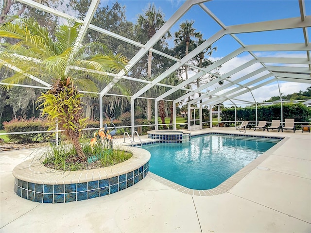 1281 N Timucuan Trl, Inverness, FL 34453 - view of pool featuring a lanai, an in ground hot tub, and a patio