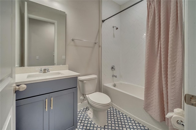 full bath featuring shower / tub combo, vanity, and toilet