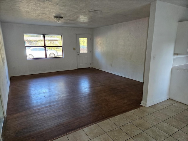 view of tiled spare room