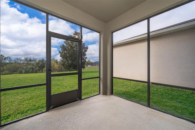 view of unfurnished sunroom