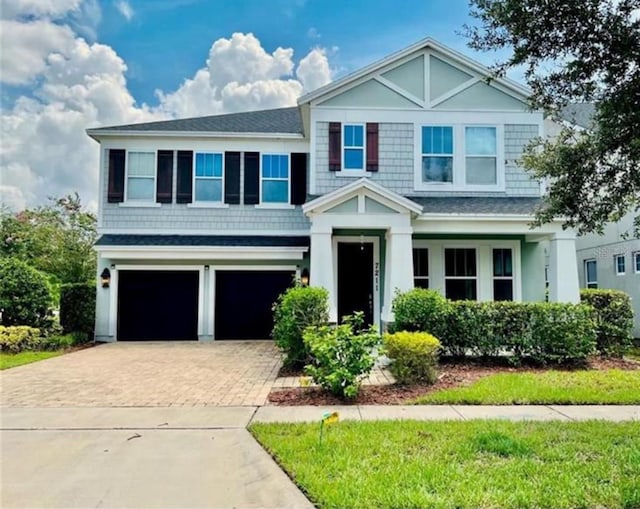 view of front of home featuring a garage