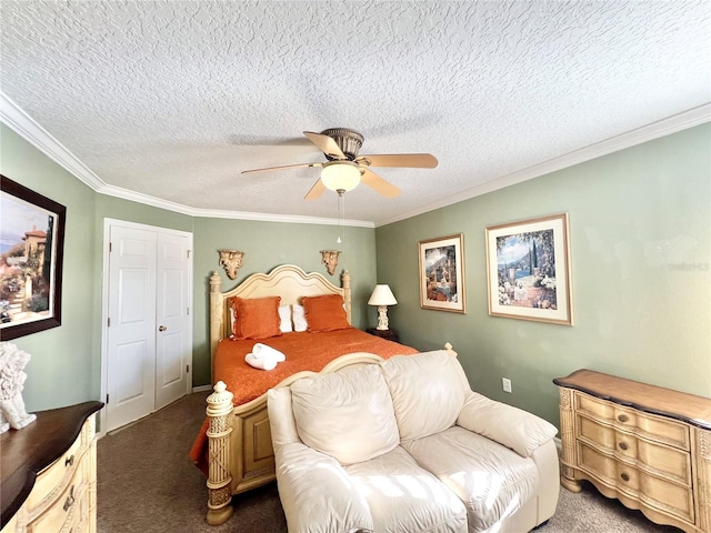 bedroom with ornamental molding, carpet flooring, and a ceiling fan