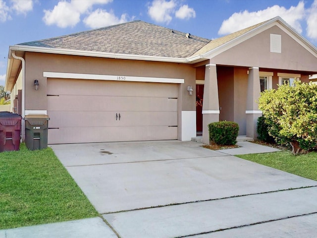 view of front facade with a garage