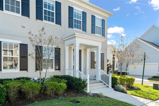 view of front of home featuring a garage