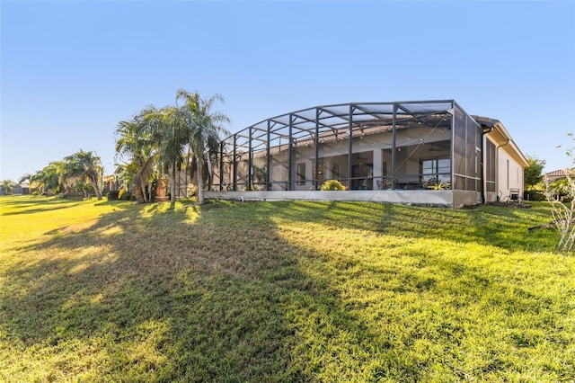 view of yard featuring a lanai