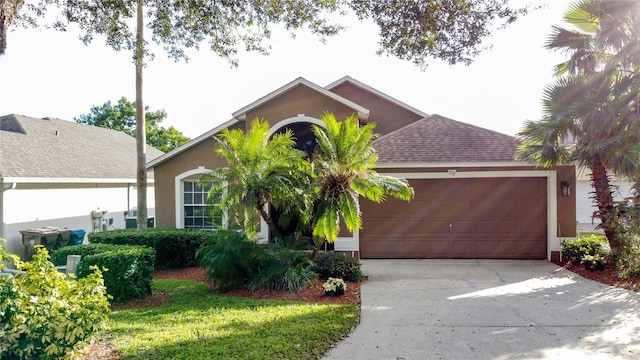 view of front facade featuring a garage