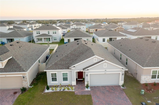 view of aerial view at dusk