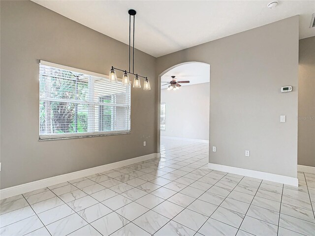 empty room with ceiling fan