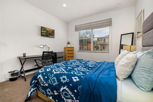 bedroom featuring carpet floors