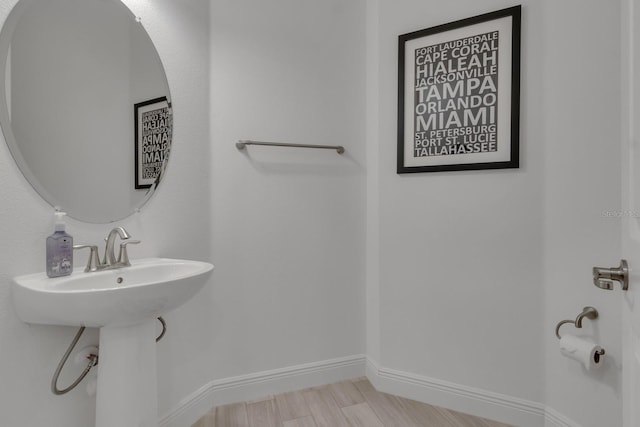 bathroom with sink