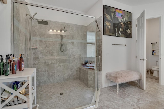 820 Windlass Ct, Kissimmee, FL 34746 - full bath featuring toilet and a shower stall