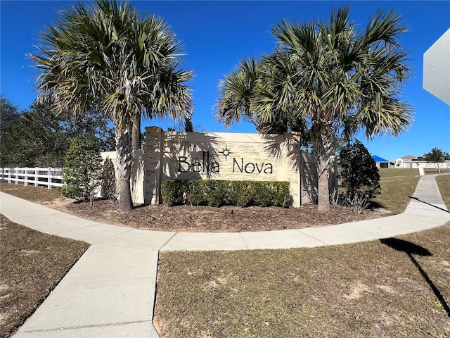 view of community / neighborhood sign