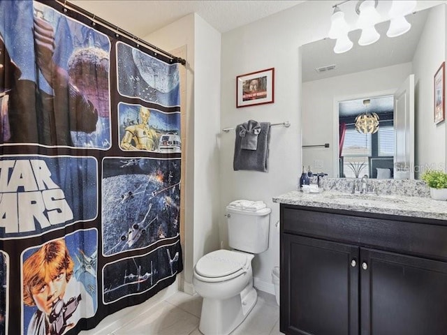 bathroom with toilet, a shower with curtain, a textured ceiling, vanity, and tile patterned flooring