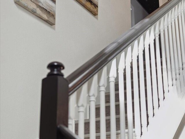 1607 Kona Ln, Davenport, FL 33897 - view of staircase