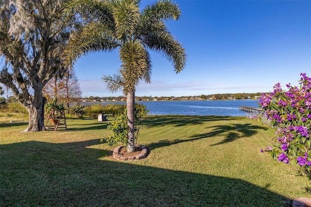 view of yard with a water view