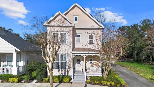 view of front of property with covered porch