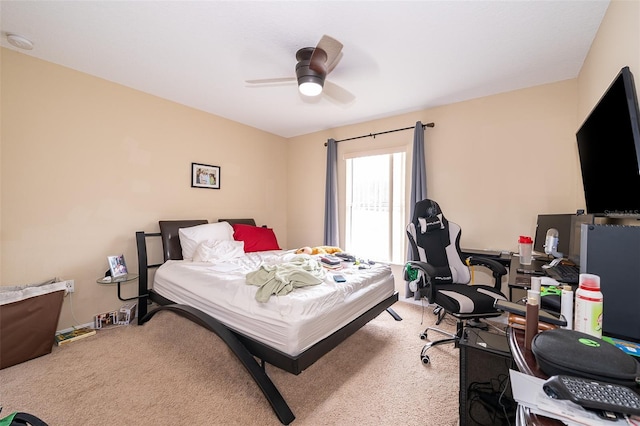 bedroom featuring carpet flooring and ceiling fan