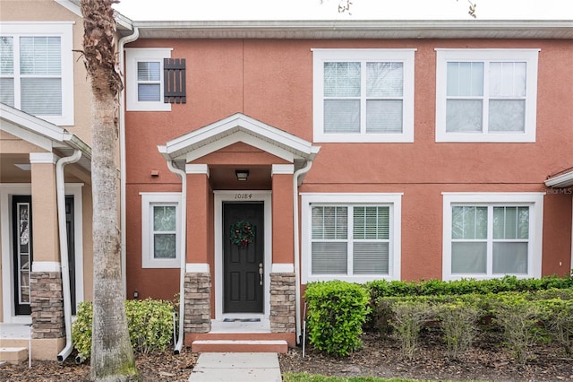 view of townhome / multi-family property