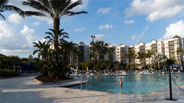 view of swimming pool