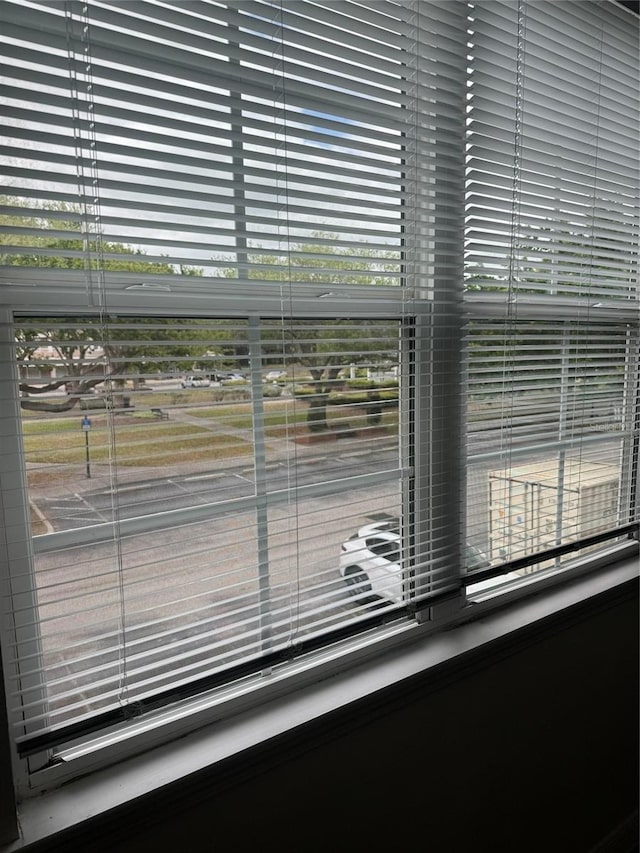 6413 Astor Vlg Unit 210, Orlando, FL 32835 - photo 7