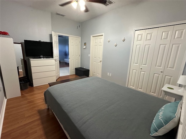 bedroom featuring hardwood / wood-style floors and ceiling fan